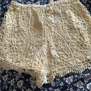 short -doesn’t have size tag- see pictures